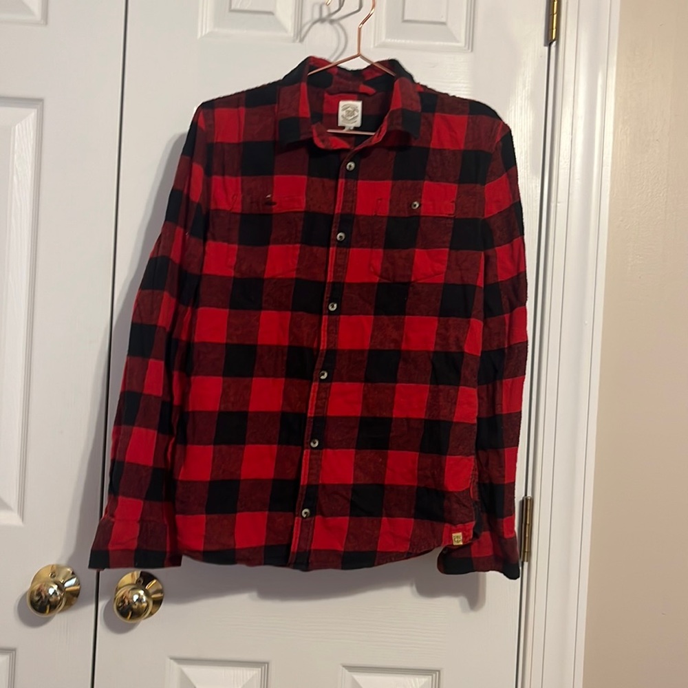 True craft plaid button up shirt